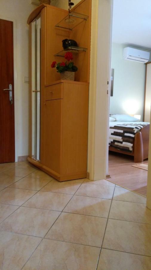 Apartment Tatjana Vis Luaran gambar